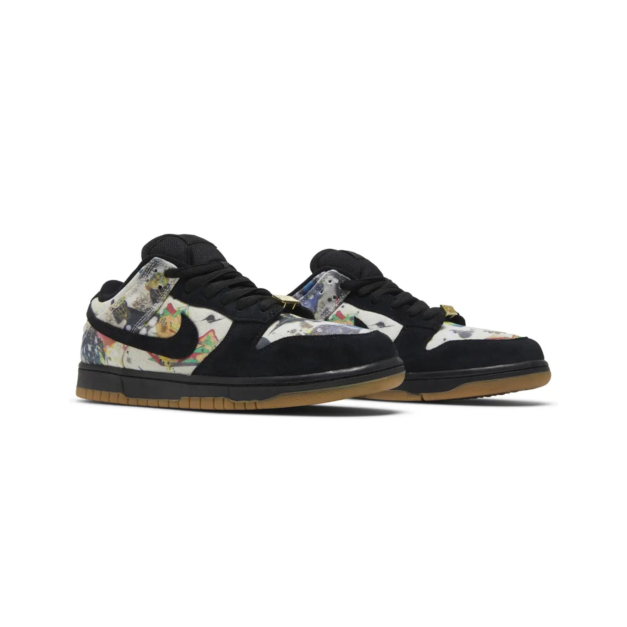 Nike-SB-Dunk-Low-x-Supreme-‘Rammellzee’-(2023)-front-side