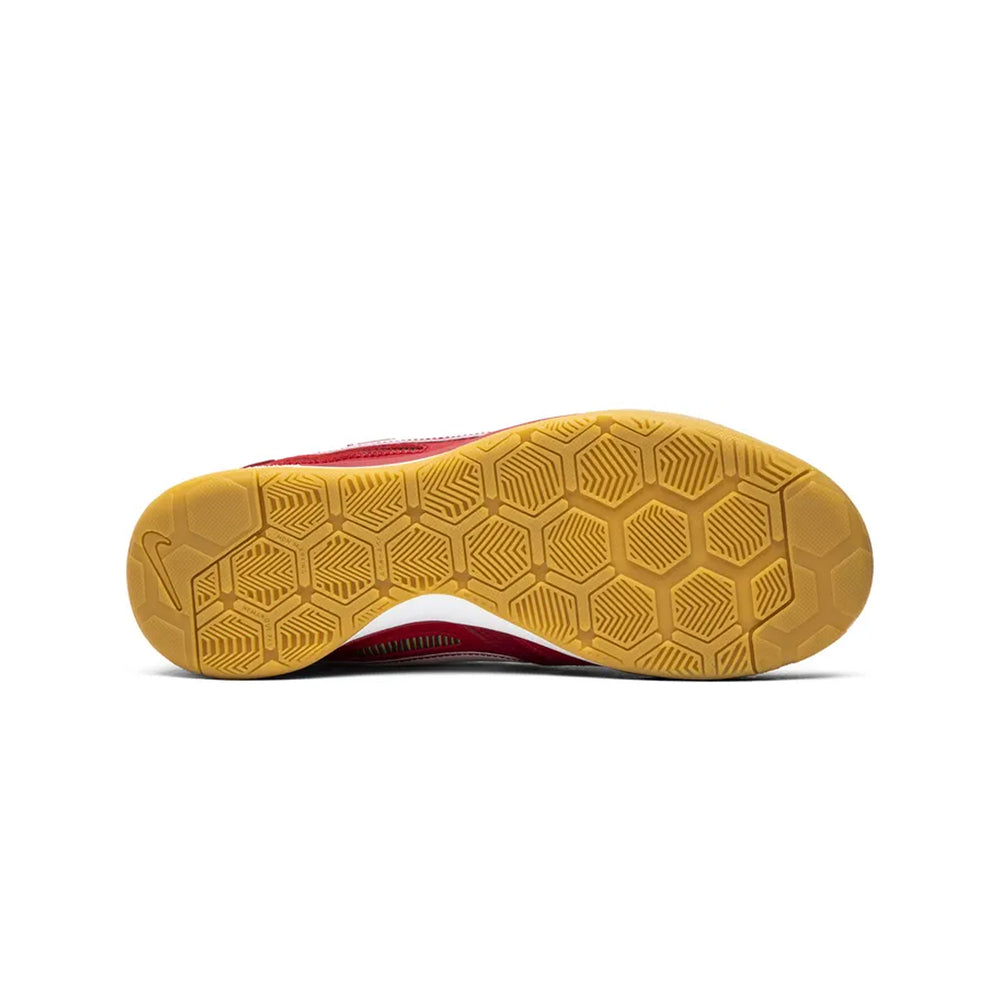Nike-SB-Gato-Supreme-Red-2018-5