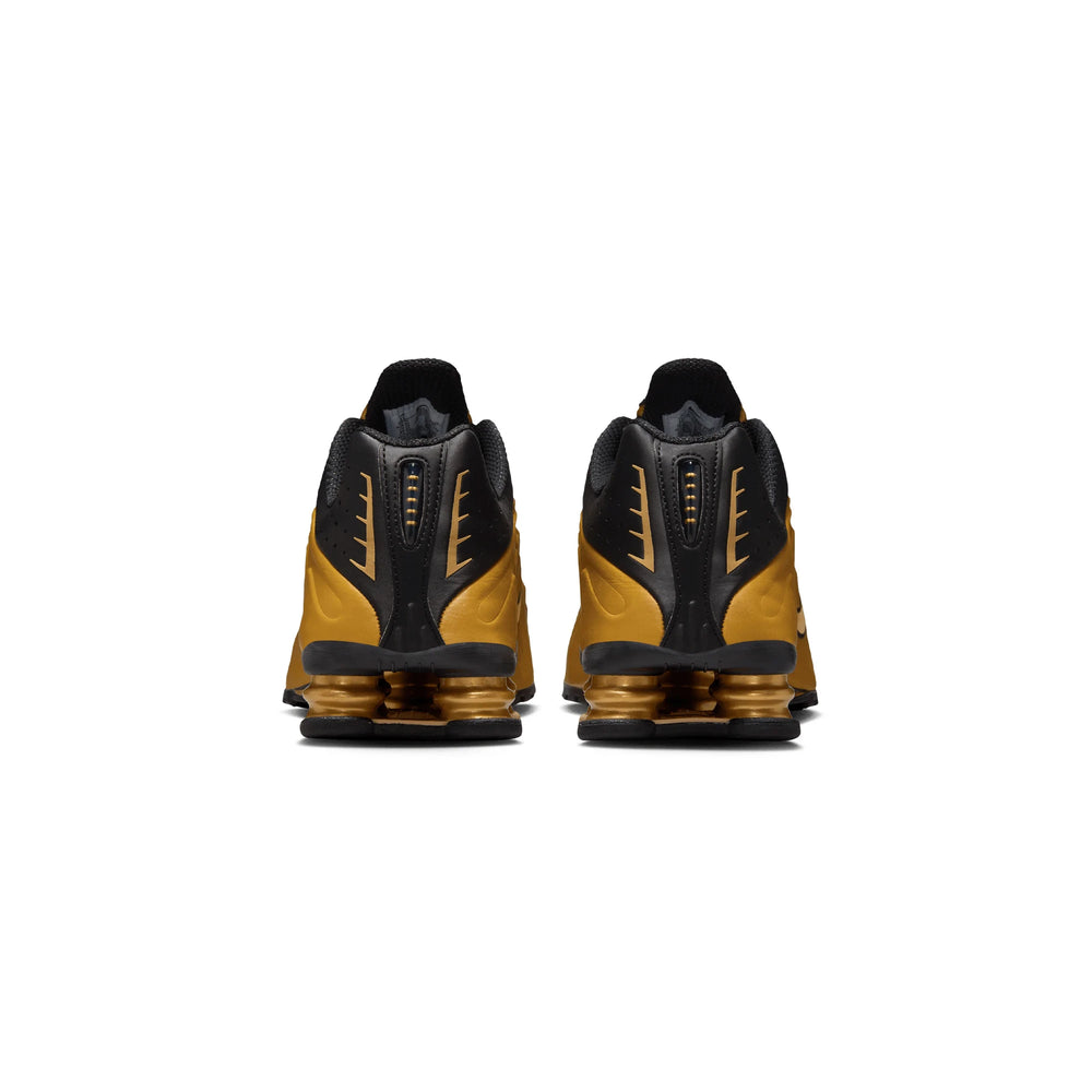 nike_shox_r4_metallic_gold_black_2025_5