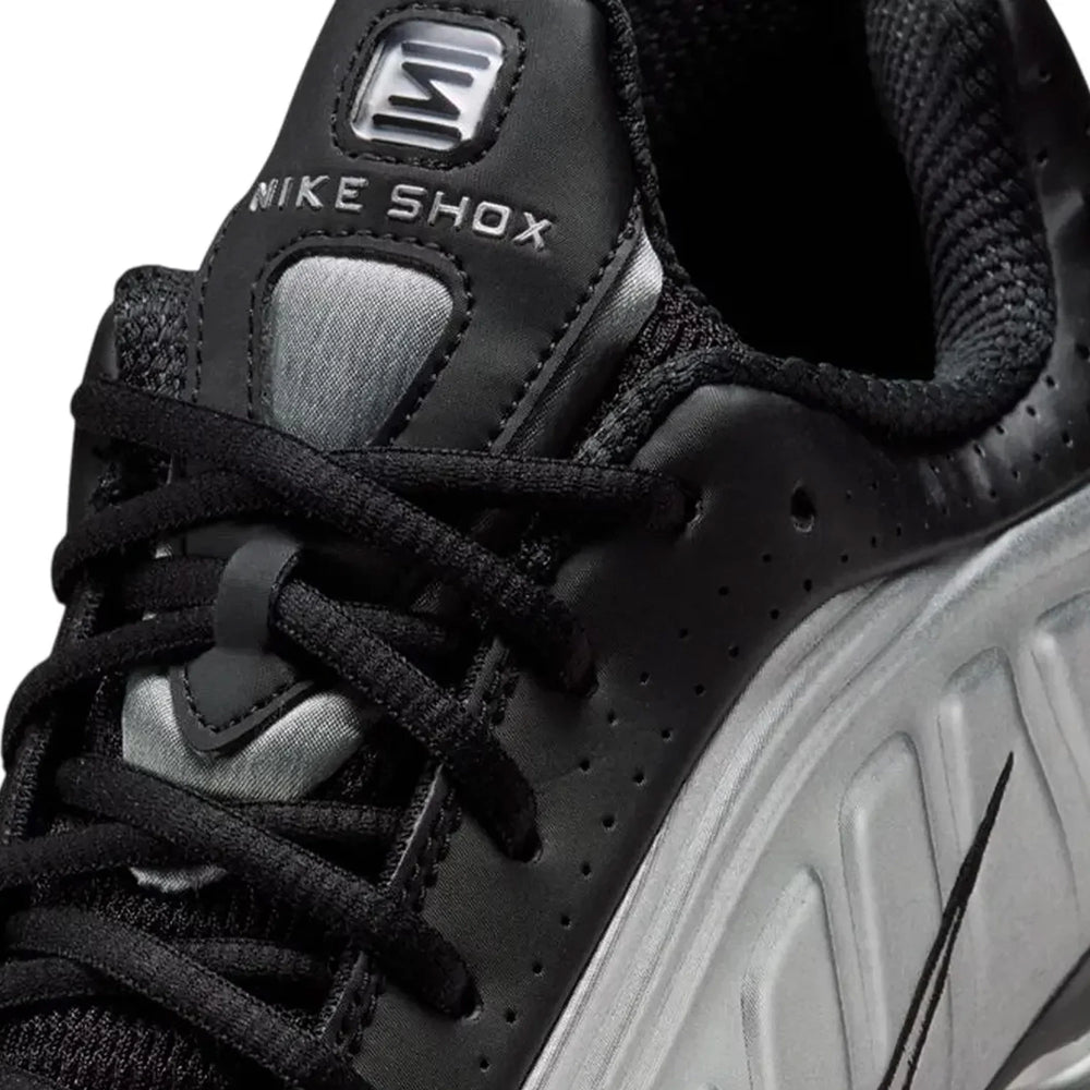 nike_shox_r4_metallic_silver_black_2025_7