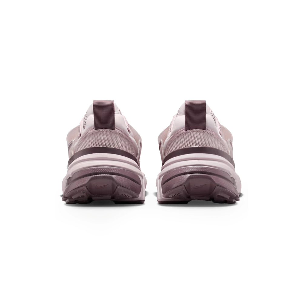 nike_v2k_run_particle_rose_tattoo_womens_2026_5