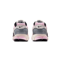 nike_zoom_vomero_5_pink_foam_phantom_metallic_platinum_black_2025_5