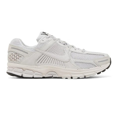 Nike-Zoom-Vomero-5-SP-‘Vast-Grey’-(2022)-1