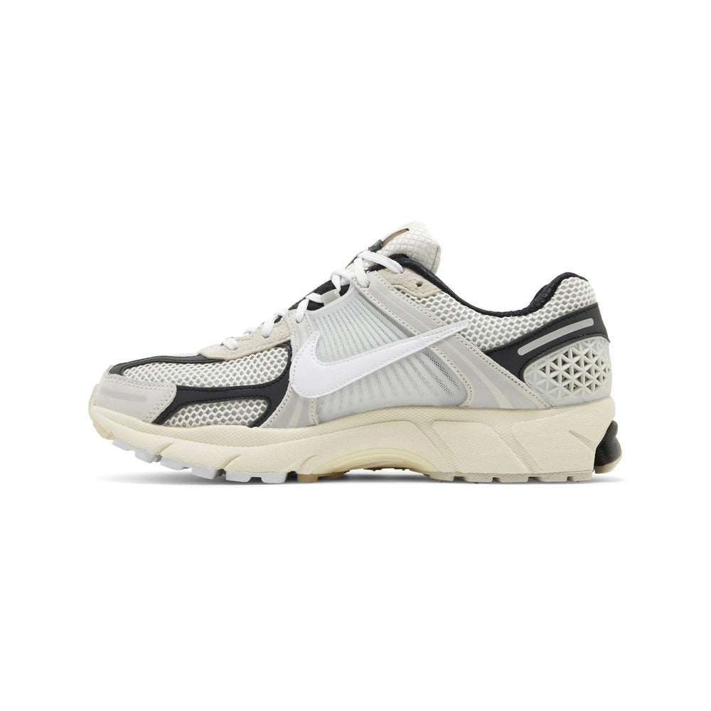 nike_zoom_vomero_5_supersonic_light_bone_black_2023_3