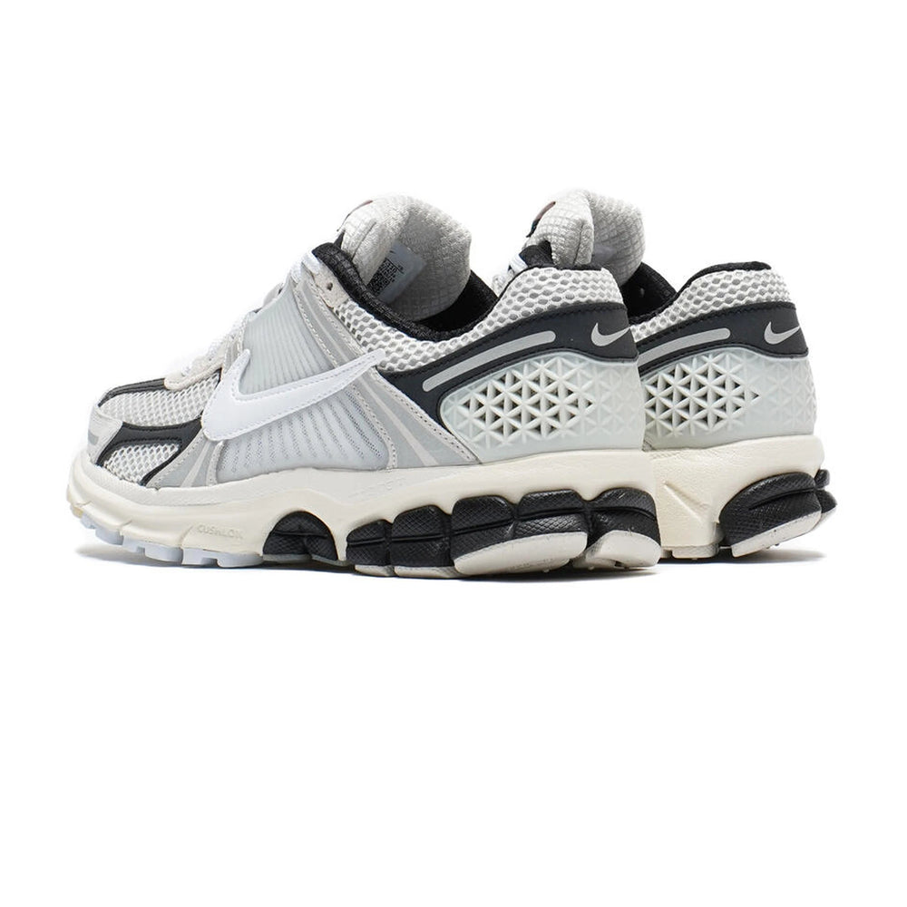 nike_zoom_vomero_5_supersonic_light_bone_black_2023_8