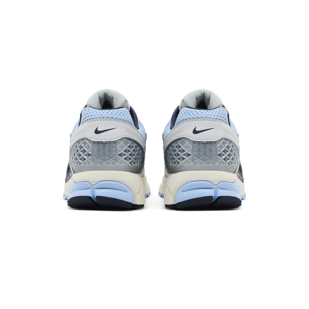Nike-Zoom-Vomero-5-‘Psychic-Blue’-(2025)-4