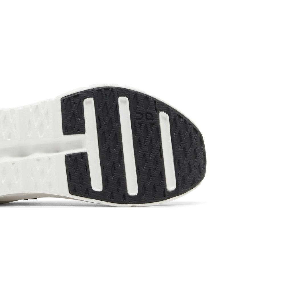 on_running_cloudtilt_black_ivory_2024_7