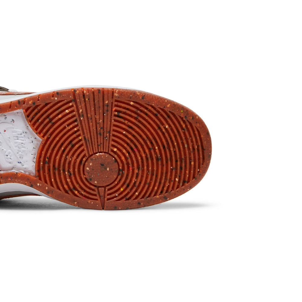 sb_dunk_low_x_crushed_dc_golden_hour_2022_8
