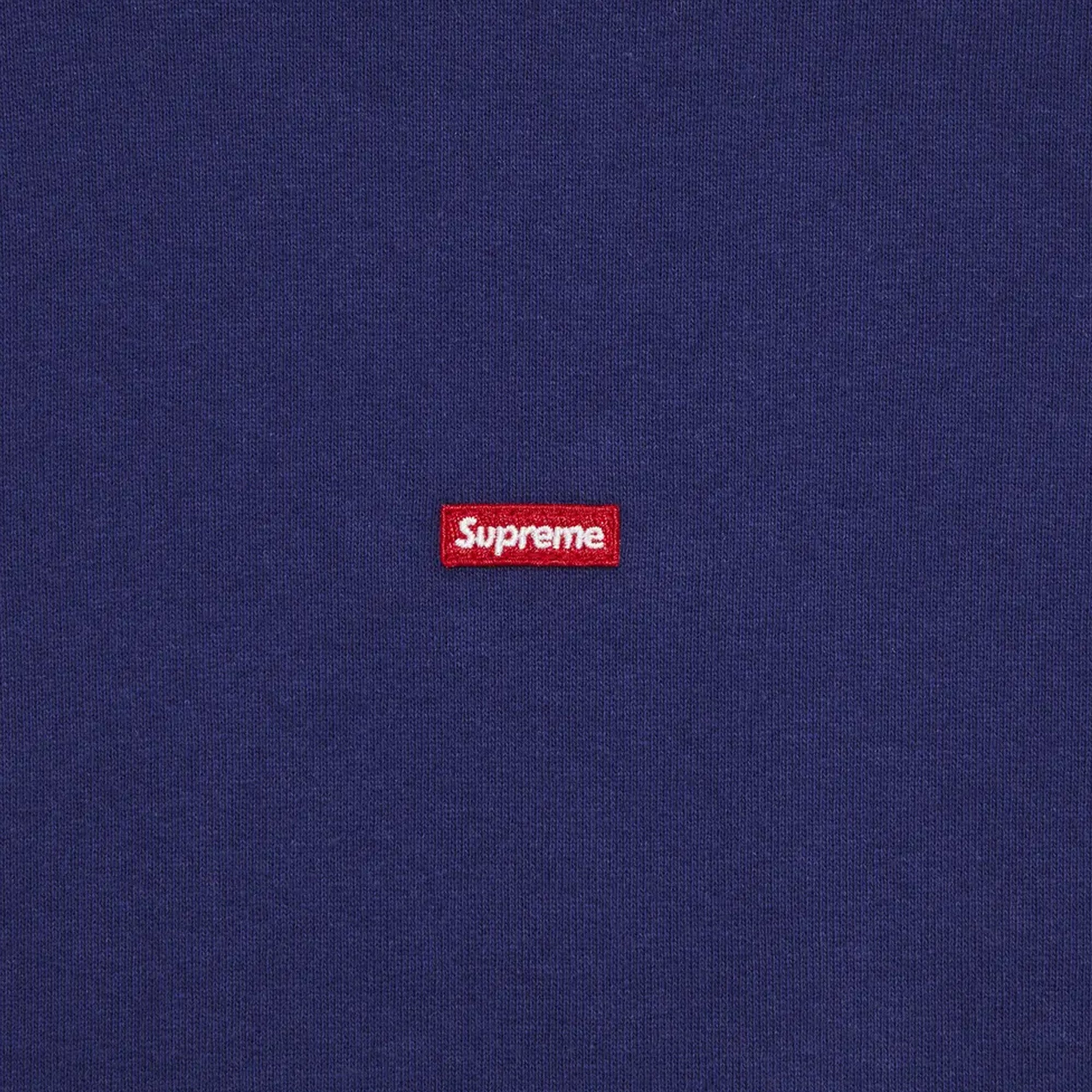 Supreme-Small-Box-Hooded-Sweatshirt-'Navy'-(2024)-logo-close-up