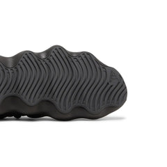 Yeezy-450-‘Utility-Black’-(2022)-sole-close-up