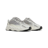 Yeezy-700-V2-‘Static’-(New)-2