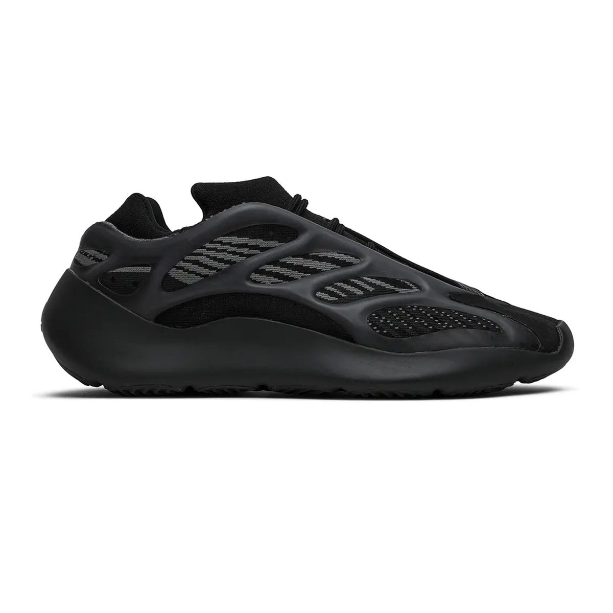Shop Yeezy 700 AU | PUSHAS