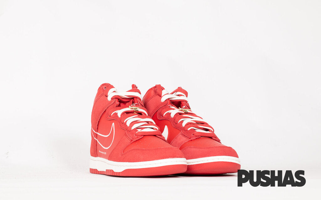 Dunk High SE 'First Use University Red'