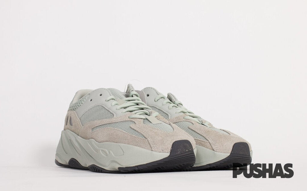 Yeezy 700 2024 salt resale