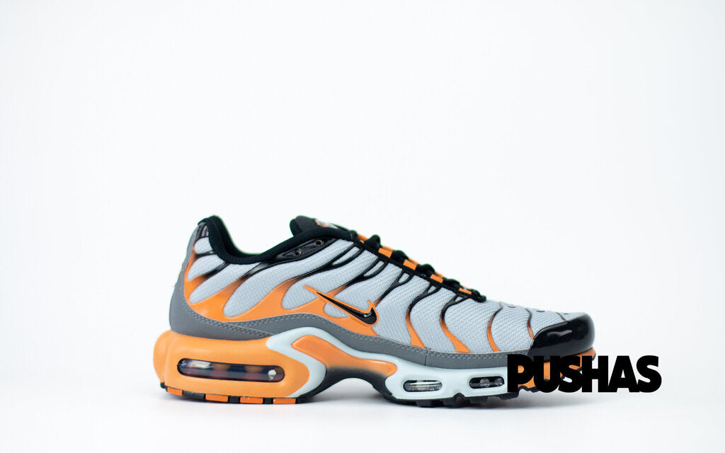 Nike tn cheap grey and orange