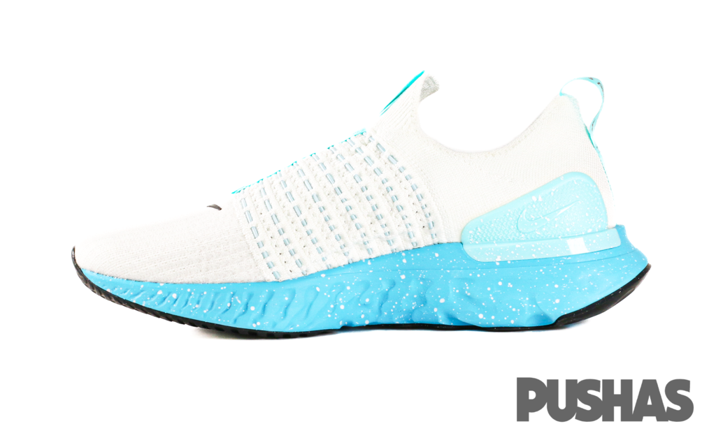 Phantom reacts online